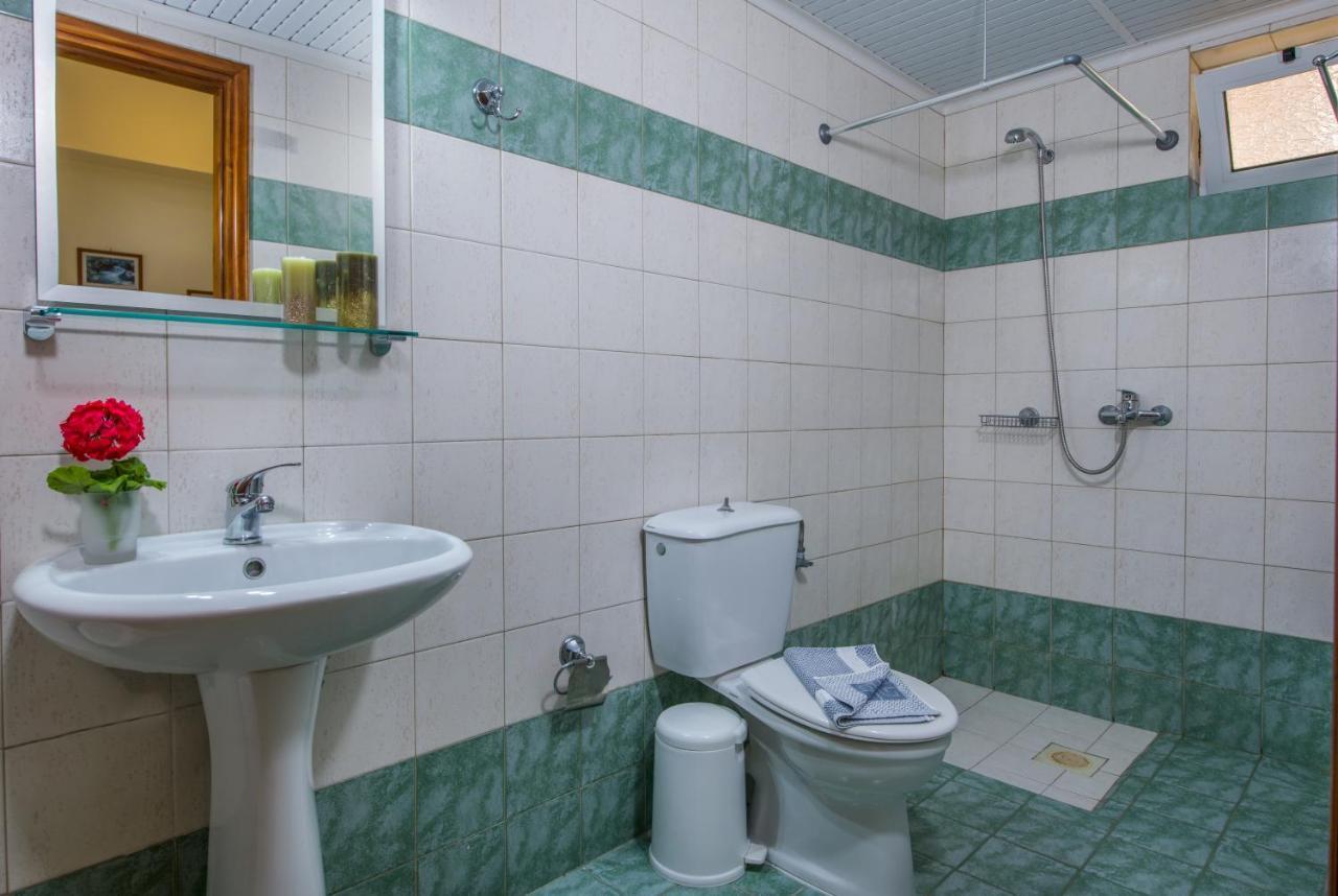Dias Hotel Apartments Агия-Марина Экстерьер фото
