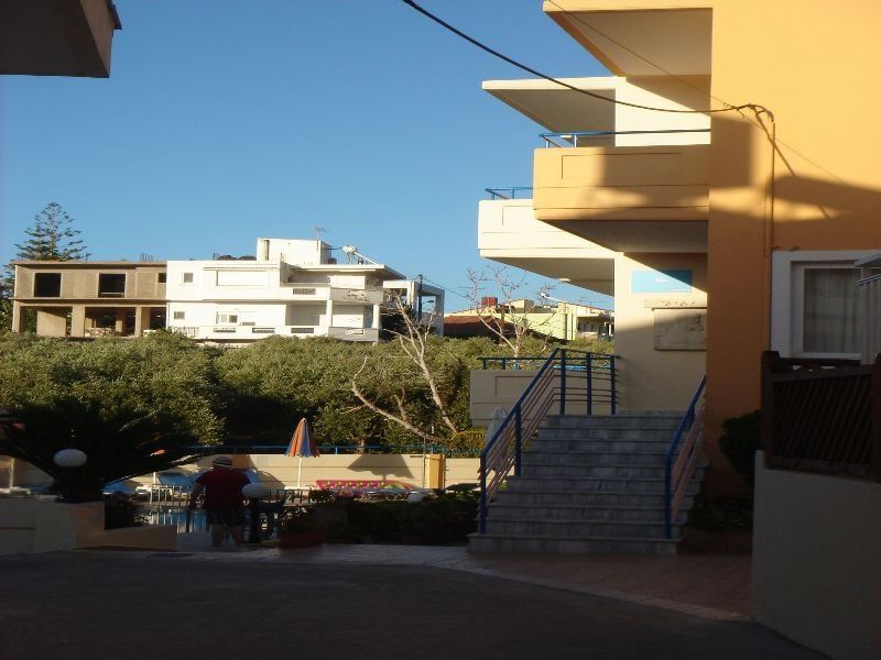 Dias Hotel Apartments Агия-Марина Экстерьер фото