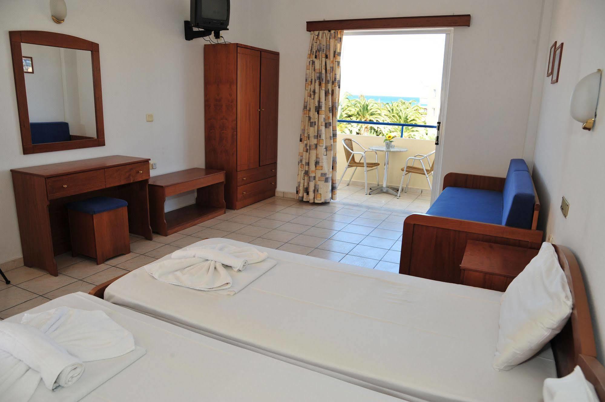 Dias Hotel Apartments Агия-Марина Экстерьер фото