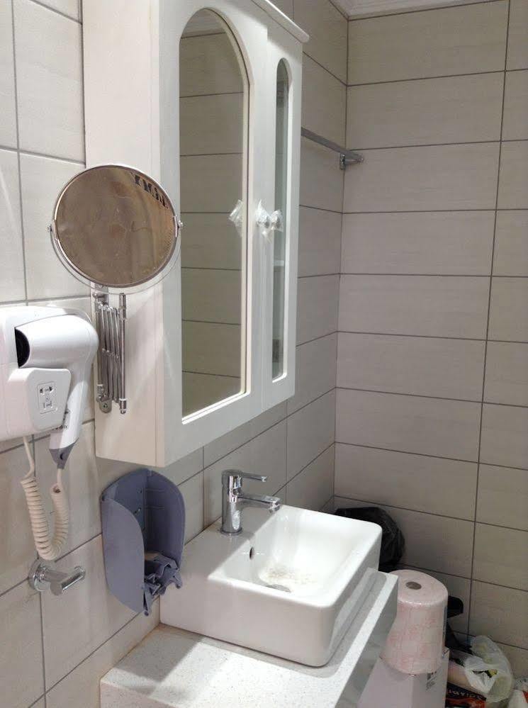 Dias Hotel Apartments Агия-Марина Экстерьер фото